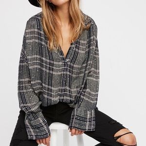 FREE PEOPLE ENDLESS LOVE PULLOVER NEVER WORN